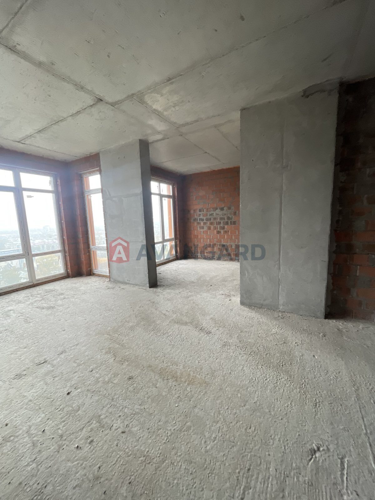 2 ��. ��������, 46/20/12 ��. �., 15/23 ������ ���� 8