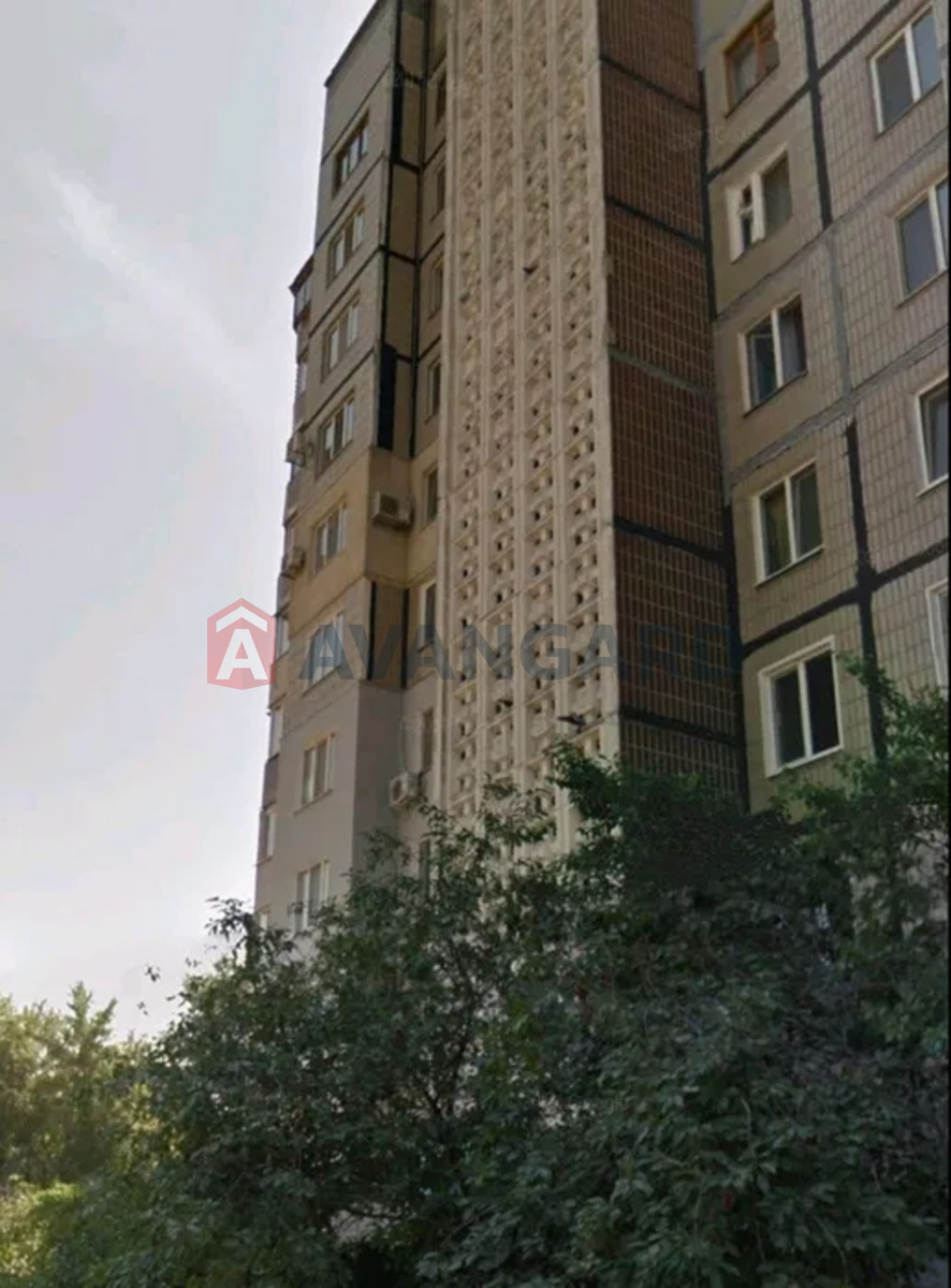 1 ��. ��������, 35/-/8 ��. �., 5/10 ������ ���� 3