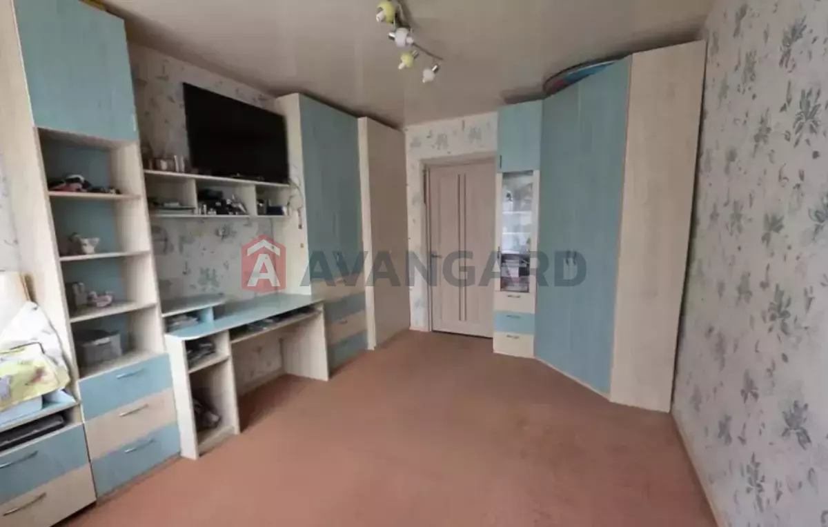 3 ����. ��������, 60/37/5 ��. �., 1/5 ���� ���� 9