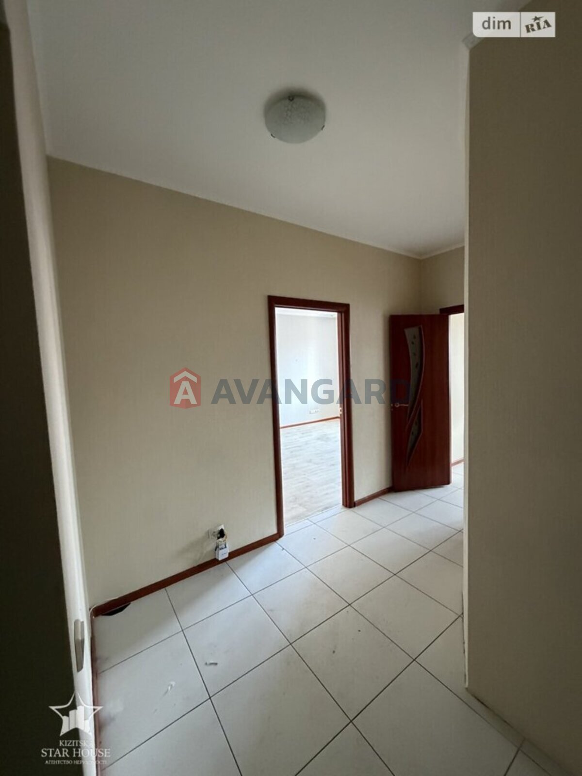 1 ��. ��������, 47/22/10 ��. �., 7/10 ������ ���� 9