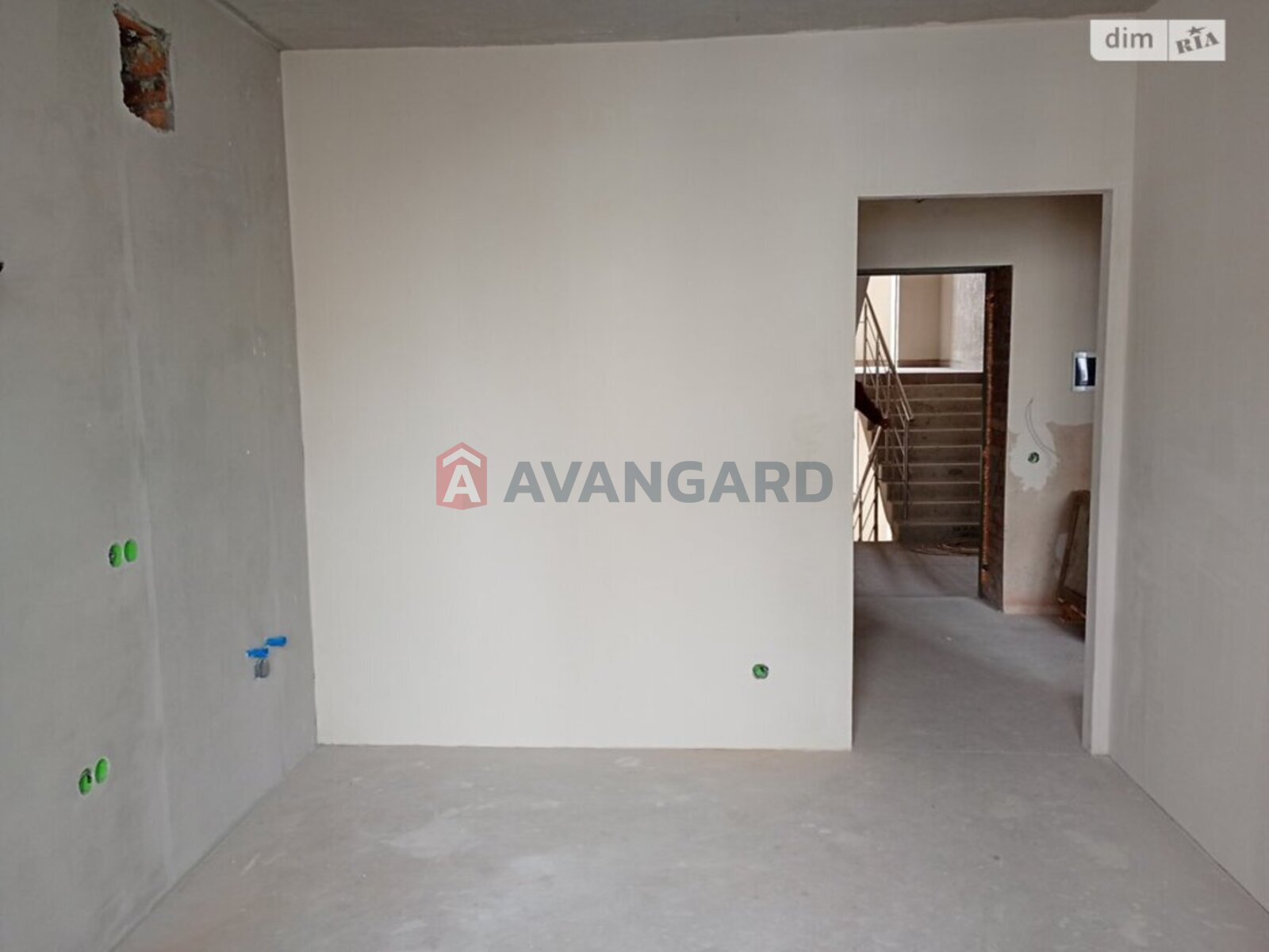 1 ��. ��������, 52/22/12 ��. �., 9/9 ������ ���� 6