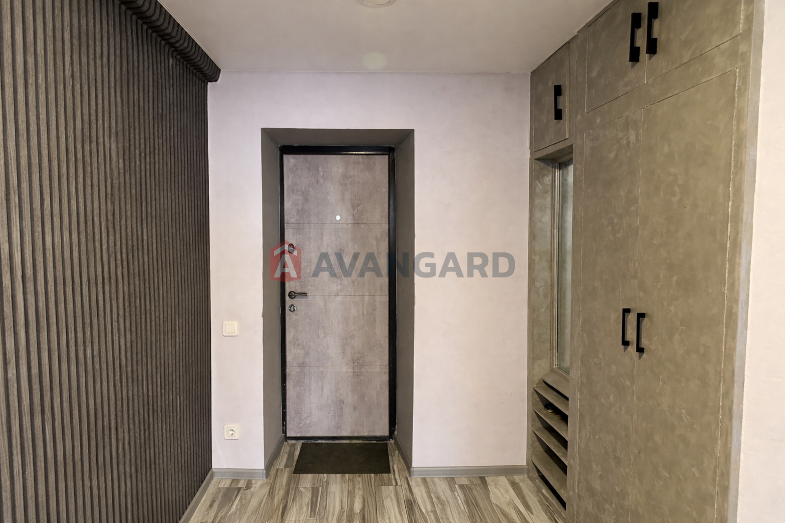 2 ��. ��������, 70/33/20 ��. �., 11/14 ������ ���� 14