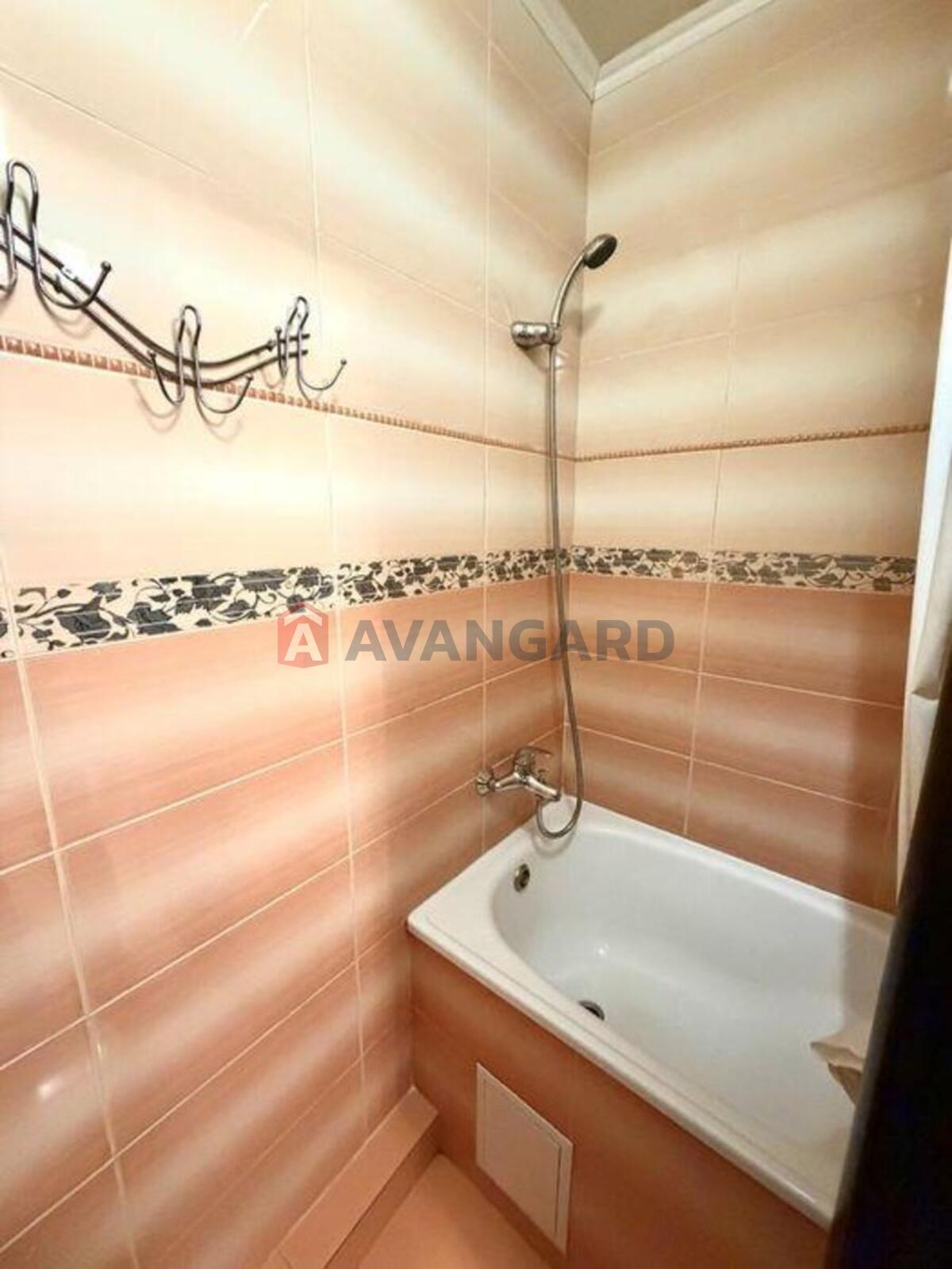 1 ��. ��������, 24/-/4 ��. �., 4/5 ������ ���� 11