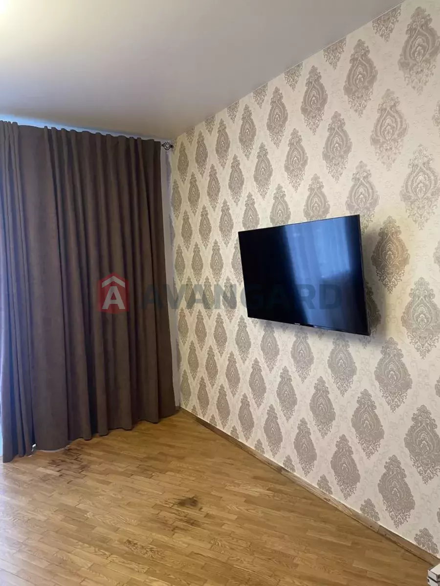 2 . , 67/-/7 . ., 5/5   8