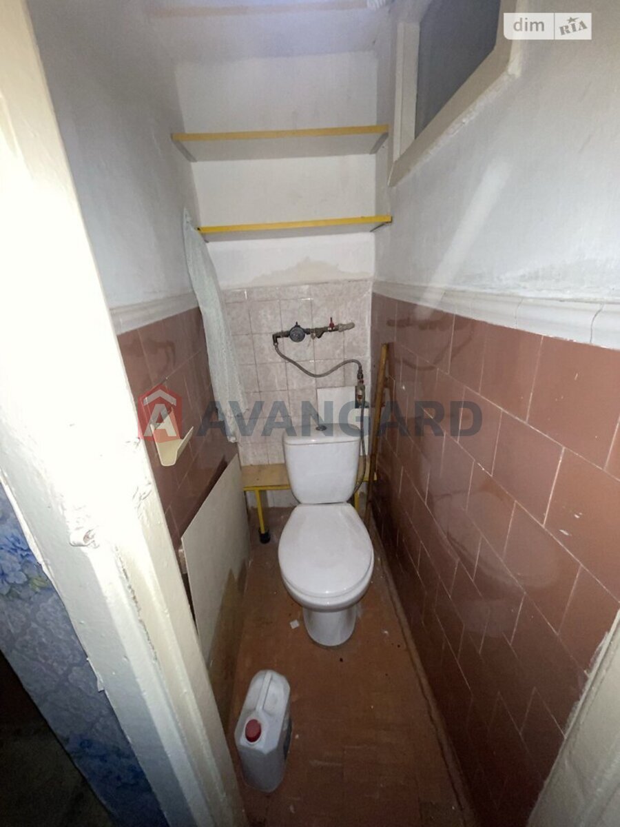 2 ��. ��������, 46/28/6 ��. �., 4/5 ������ ���� 8