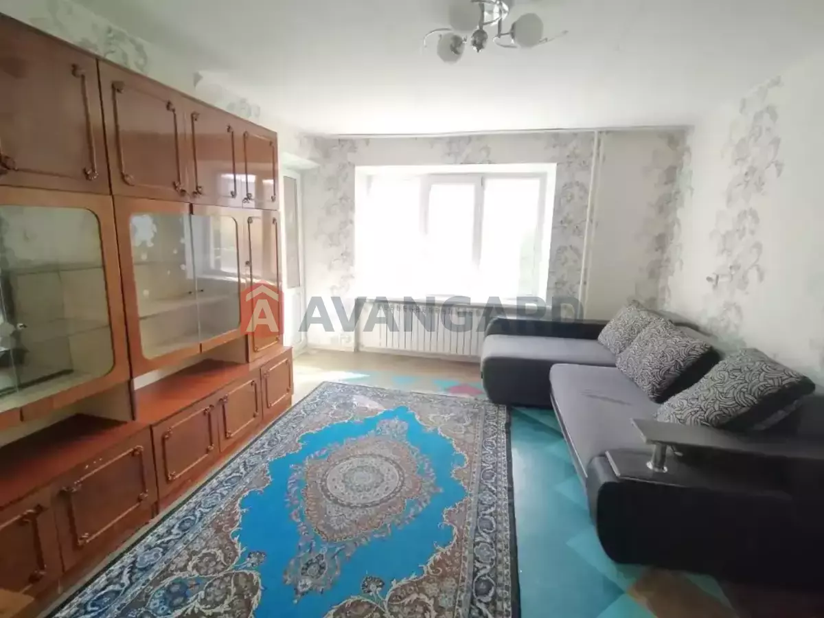 2 . , 51/-/8 . ., 4/9   12