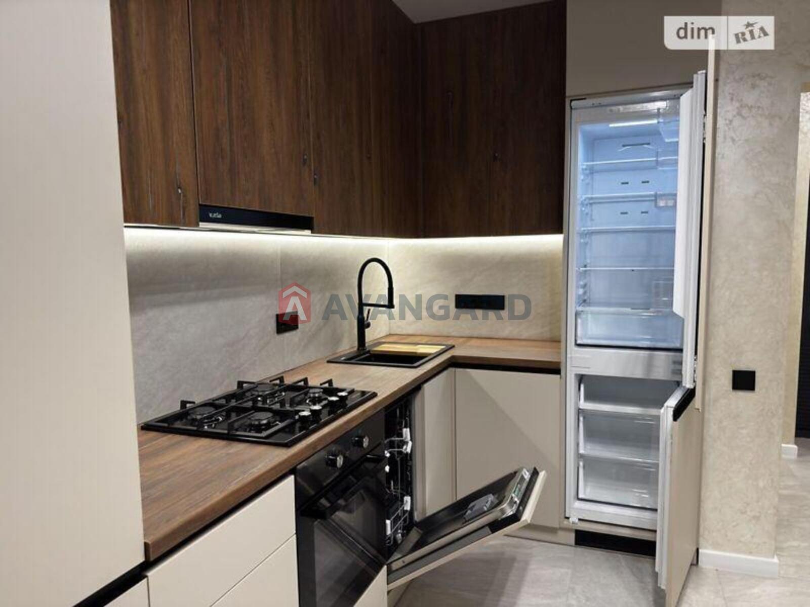 1 ��. ��������, 38/-/11 ��. �., 7/8 ������ ���� 13