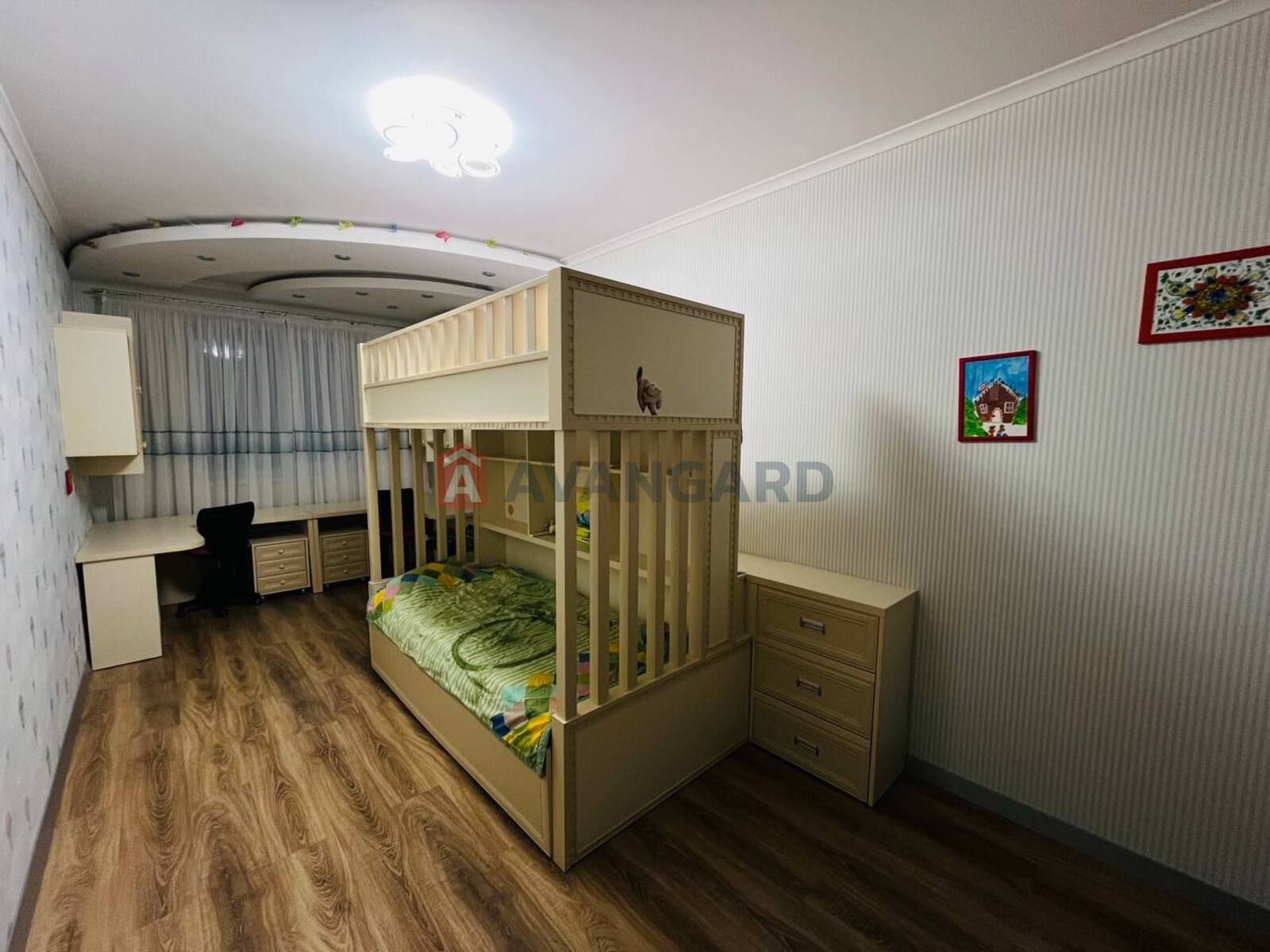 3 ��. ��������, 106.6/-/20 ��. �., 10/11 ������ ���� 4