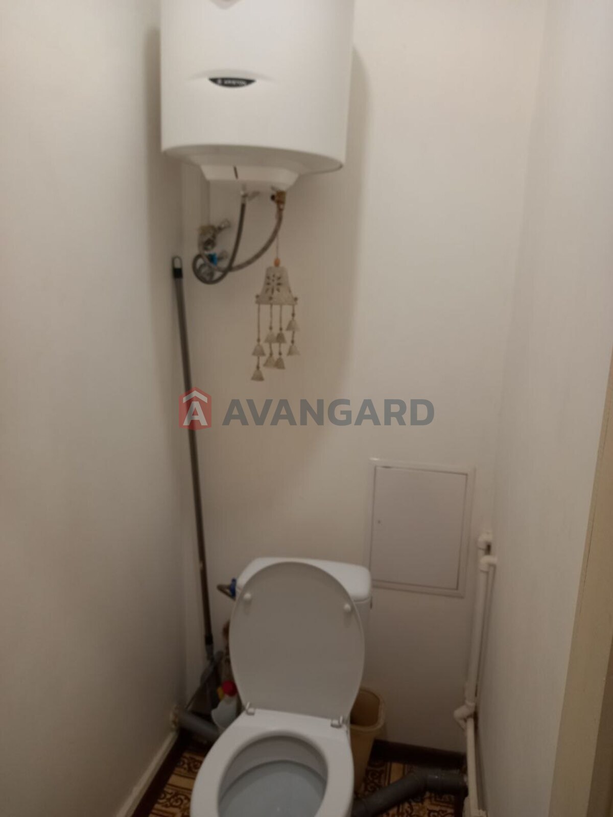 2 ��. ��������, 50/-/6 ��. �., 2/3 ������ ���� 7