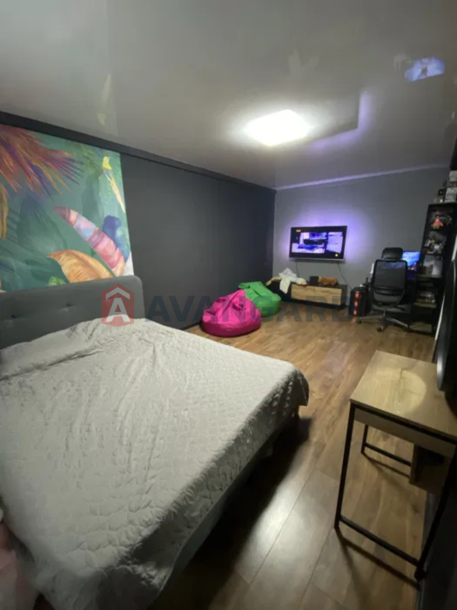 2 ��. ��������, 50/-/8 ��. �., 6/9 ������ ���� 2