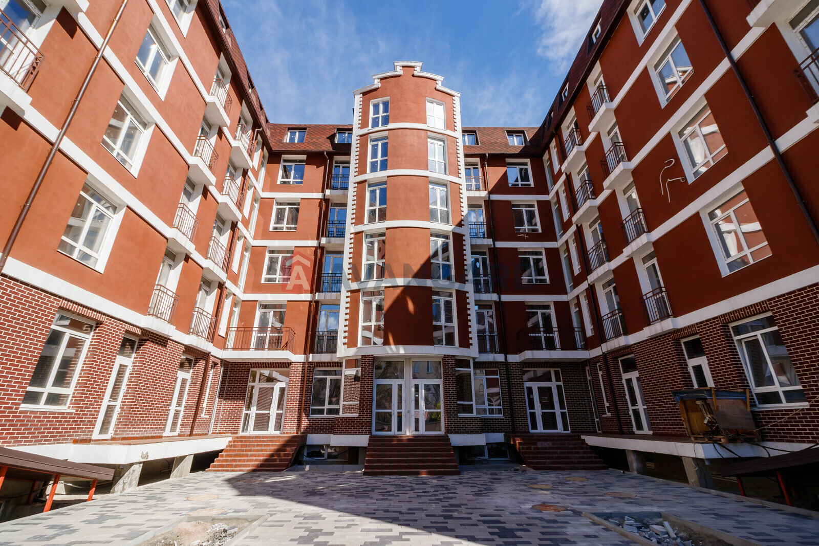 2 ��. ��������, 62,9/26,5/9,6 ��. �., 5/6 ������ ���� 3