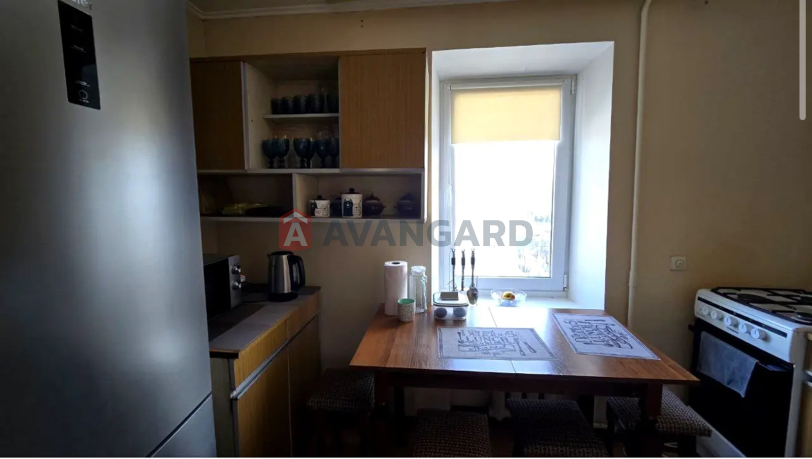 1 ��. ��������, 29/15/8 ��. �., 5/10 ������ ���� 12