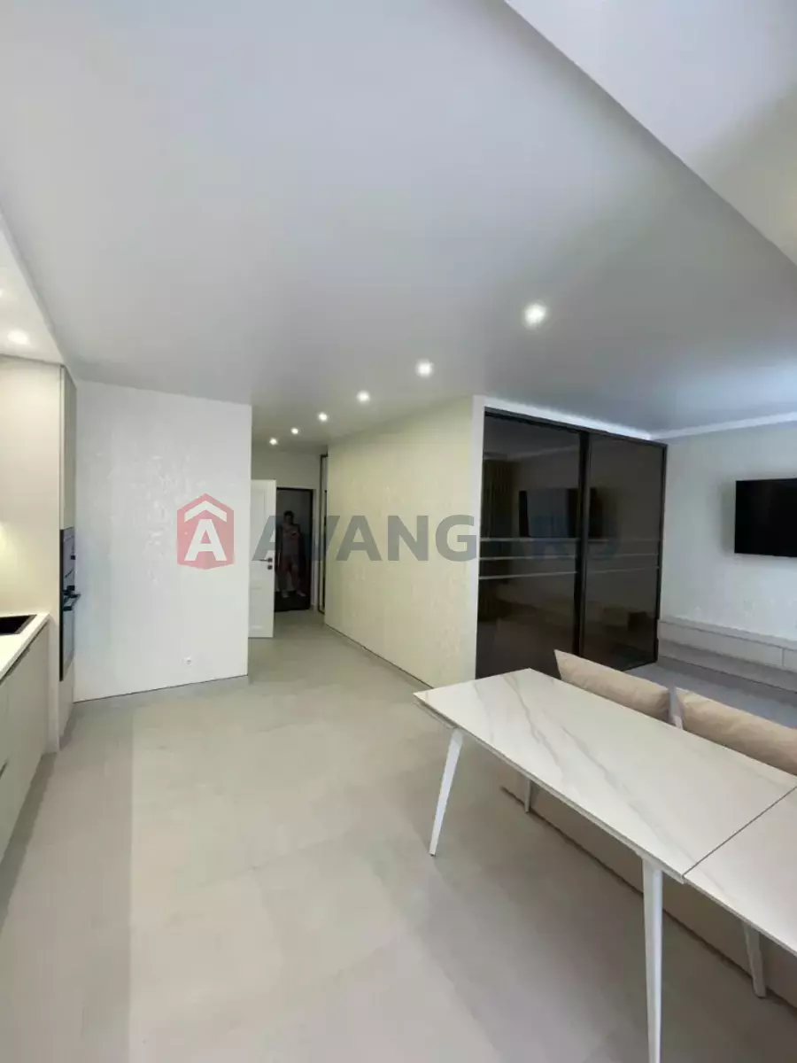 1 ����. ��������, 46/22/12 ��. �., 8/10 ���� ���� 3