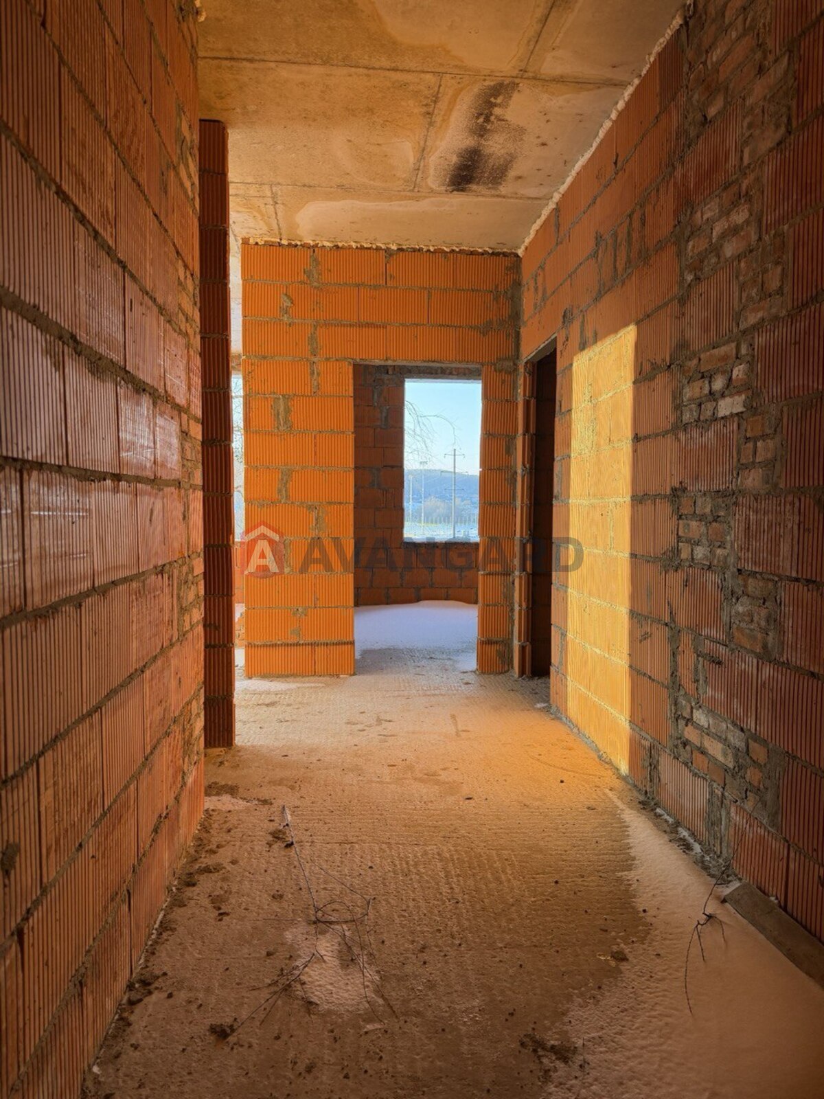 1 ��. ��������, 44/13/19 ��. �., 2/4 ������ ���� 3