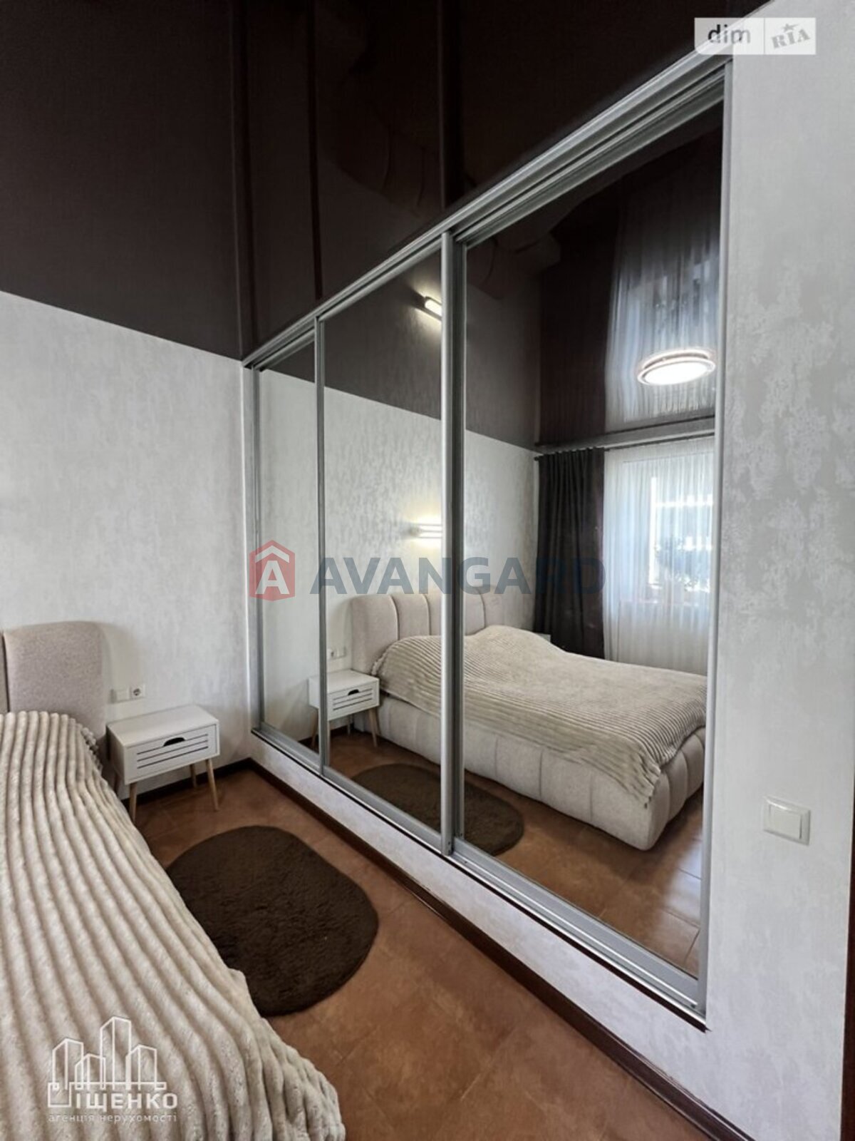 1 ��. ��������, 51/19/19 ��. �., 2/9 ������ ���� 5