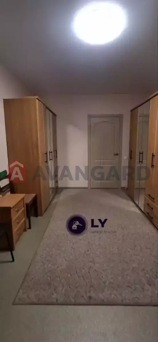 2 ��. ��������, 67/-/15 ��. �., 8/12 ������ ���� 9