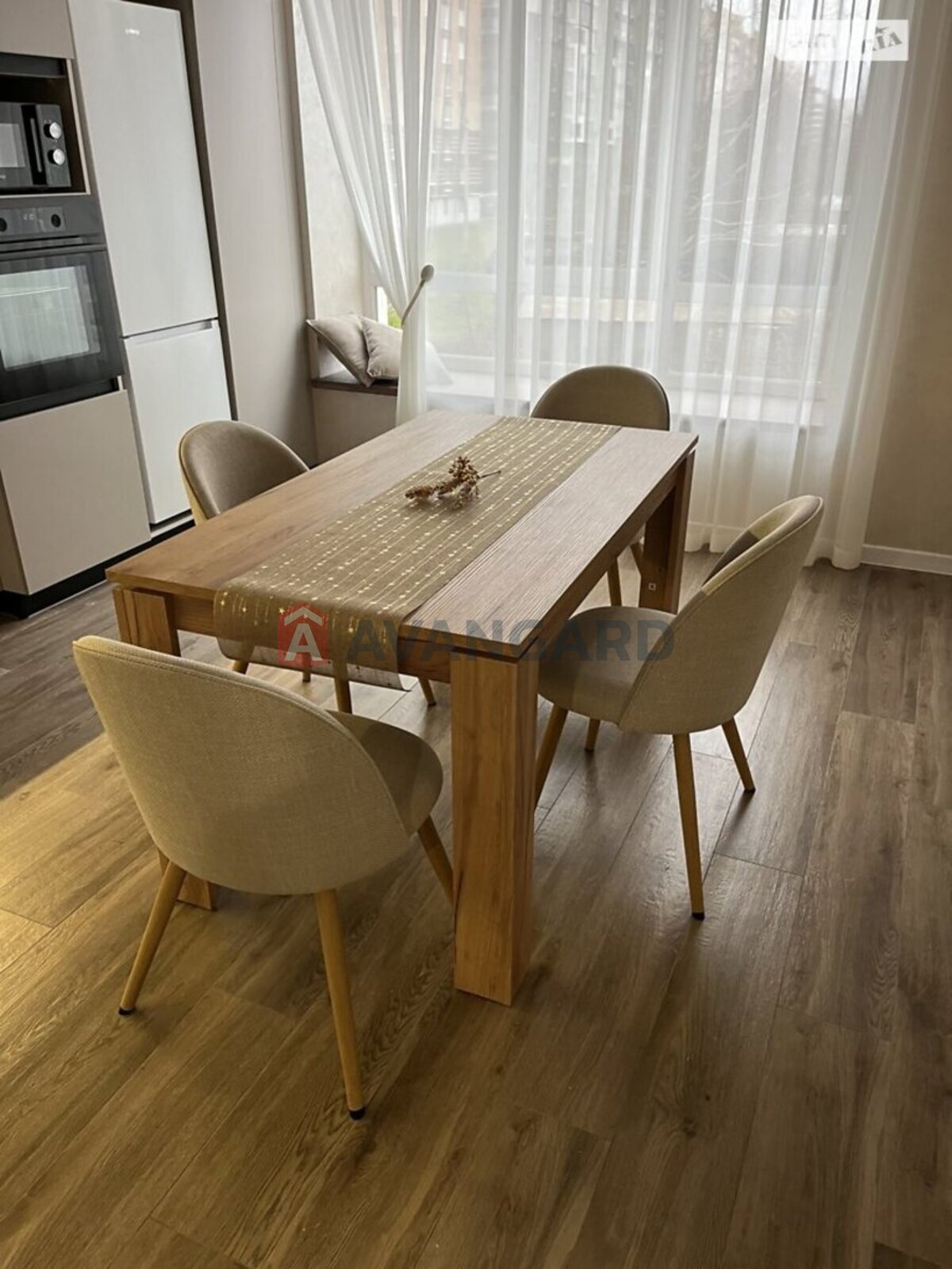 1 ��. ��������, 51/20/20 ��. �., 2/10 ������ ���� 21