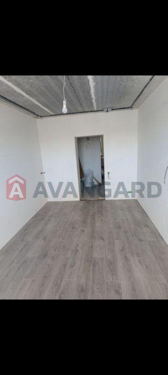 1 ��. ��������, 46/-/11 ��. �., 8/10 ������ ���� 6