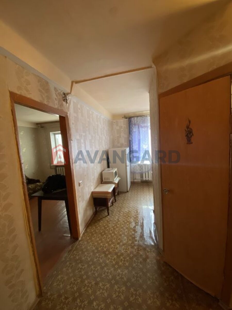 2 ��. ��������, 43/-/6 ��. �., 4/5 ������ ���� 3