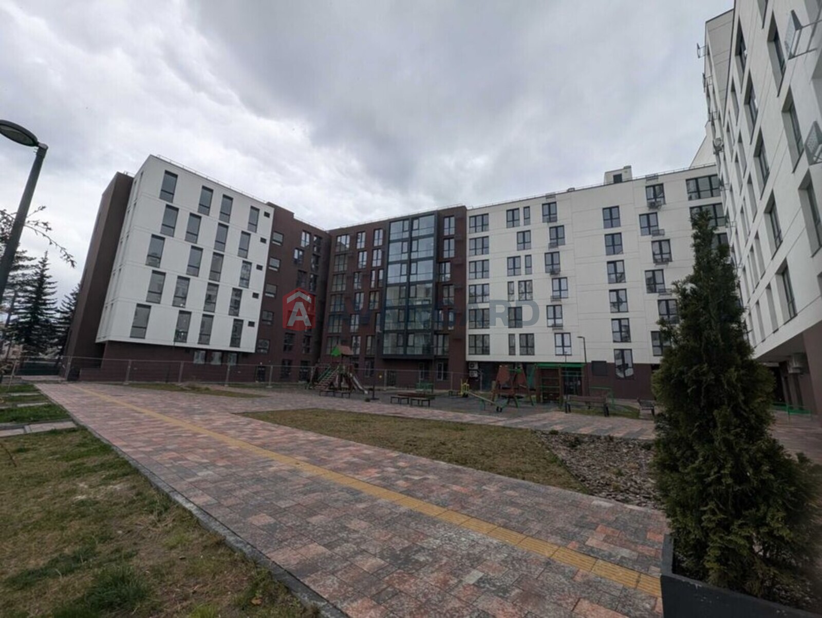 1 ��. ��������, 43/-/14 ��. �., 5/7 ������ ���� 3