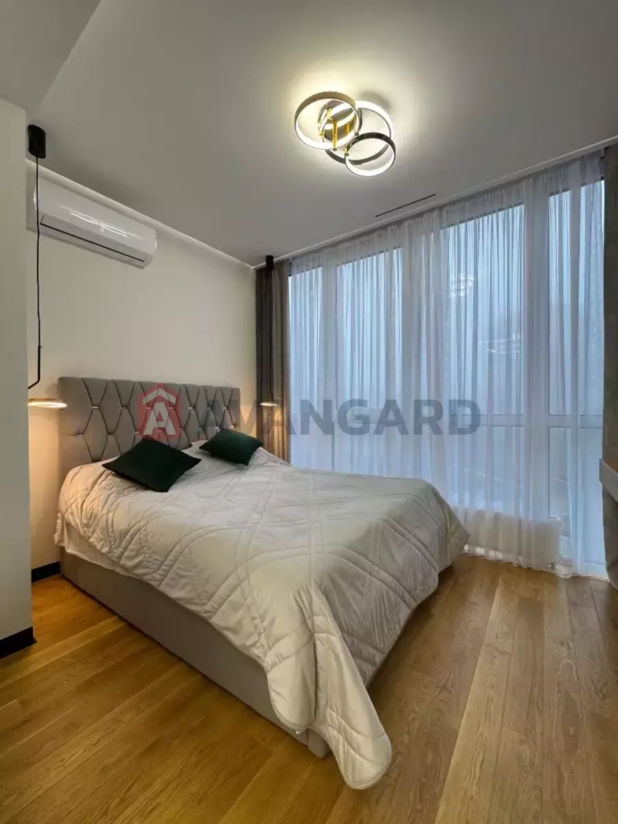 3 ��. ��������, 64/-/- ��. �., 6/13 ������ ���� 8