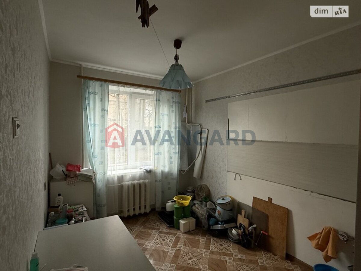 3 ��. ��������, 62/-/8.5 ��. �., 1/9 ������ ���� 5