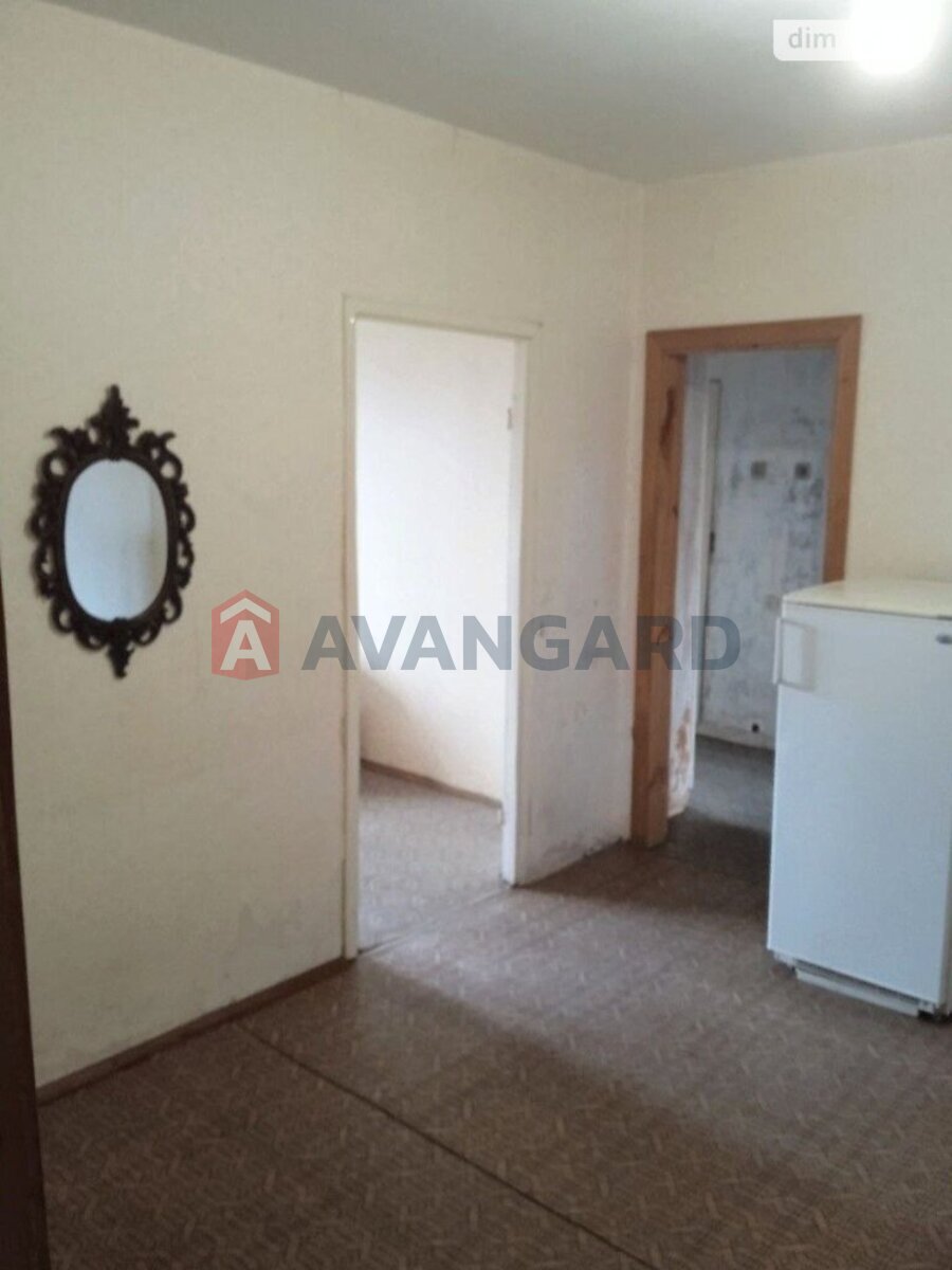 3 ��. ��������, 78/41/8 ��. �., 4/15 ������ ���� 4