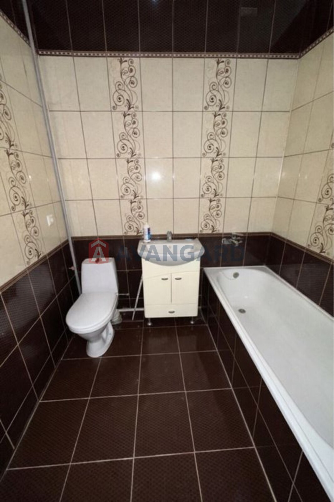 1 ��. ��������, 46/-/11 ��. �., 3/10 ������ ���� 4