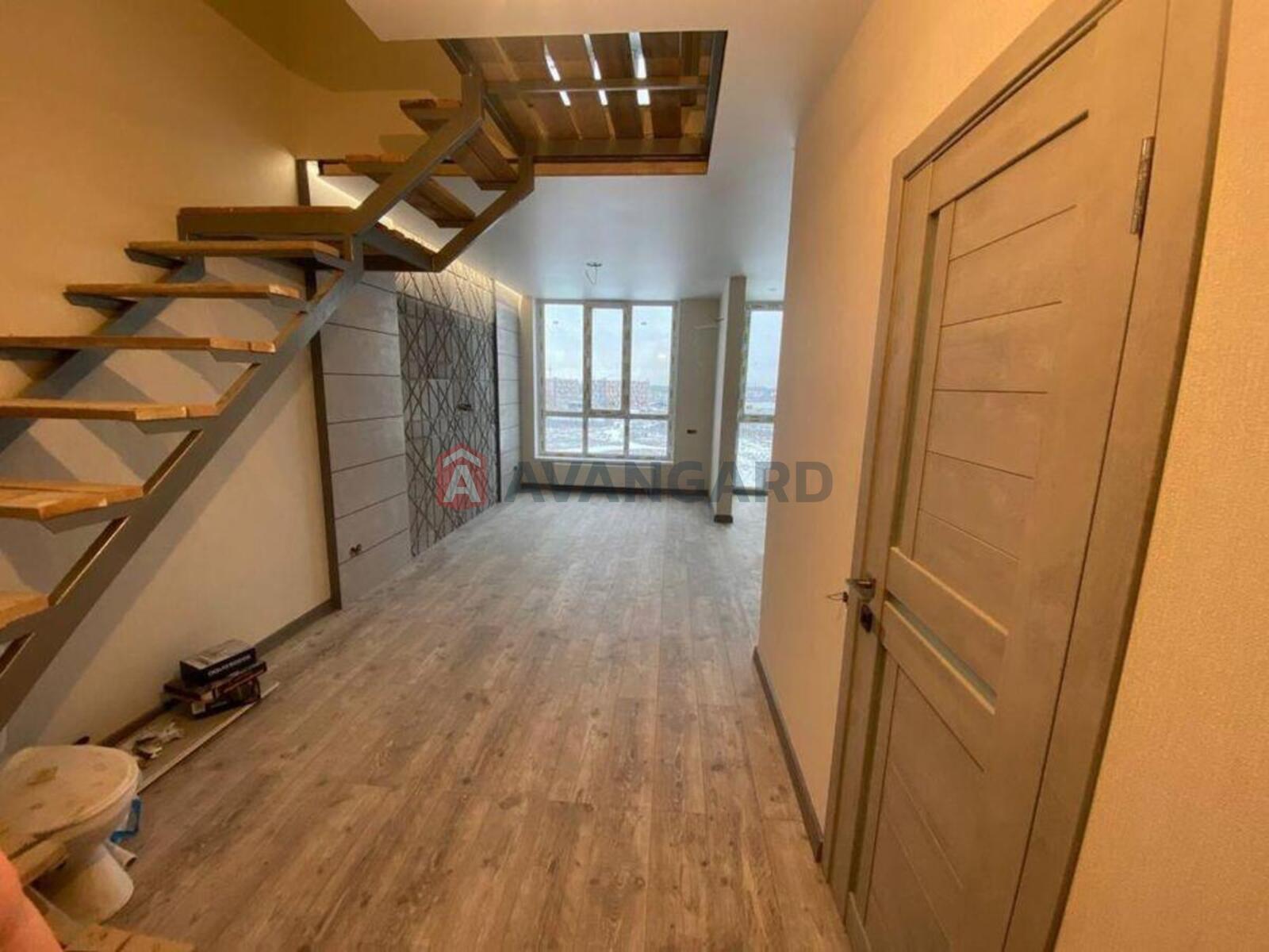 3 ����. ��������, 64/-/10 ��. �., 9/10 ���� ���� 1