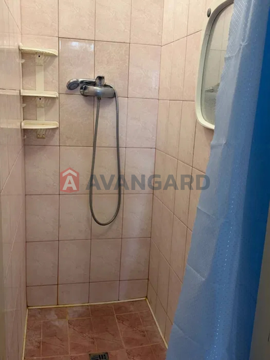 1 ��. ��������, 18/-/6 ��. �., 2/5 ������ ���� 11