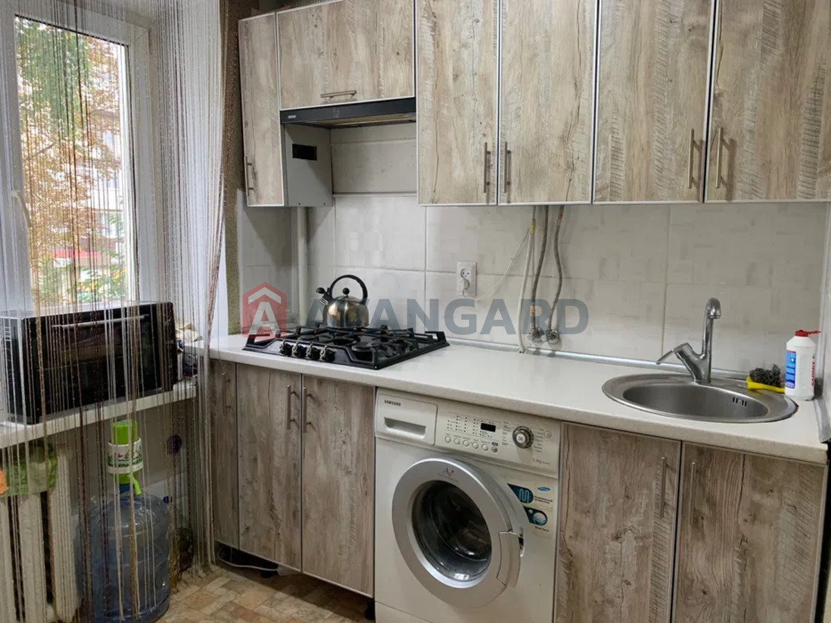 2 кім. квартира, 46/-/6 кв. м., 2/5 поверх фото 1 2 кім. квартира, 46/-/6 кв. м., 2/5 поверх фото 1