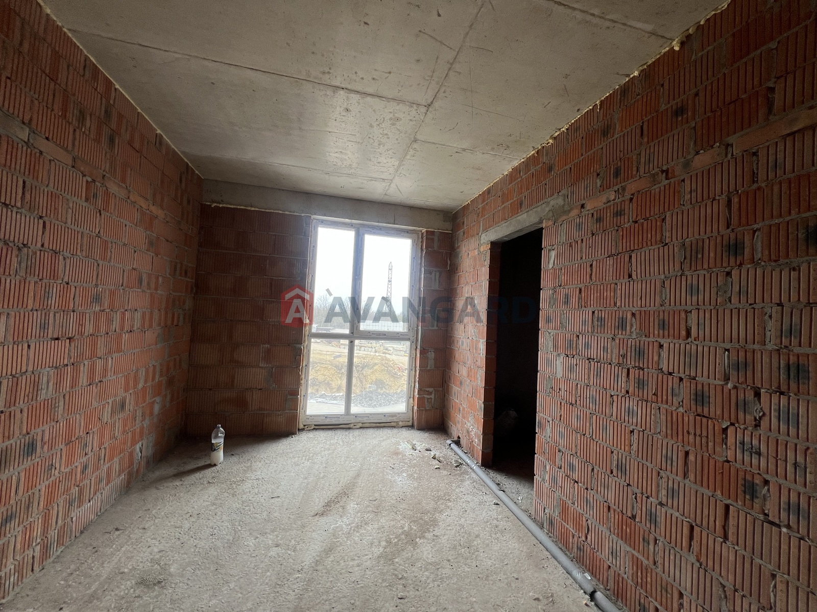 3 ��. ��������, 82,19/40,09/20,79 ��. �., 2/7 ������ ���� 14