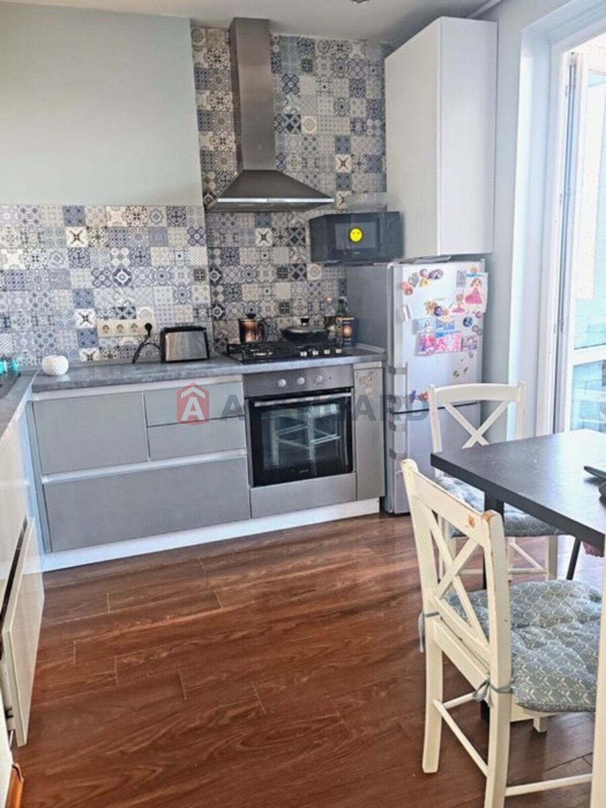 1 ��. ��������, 42/-/9 ��. �., 4/10 ������ ���� 5