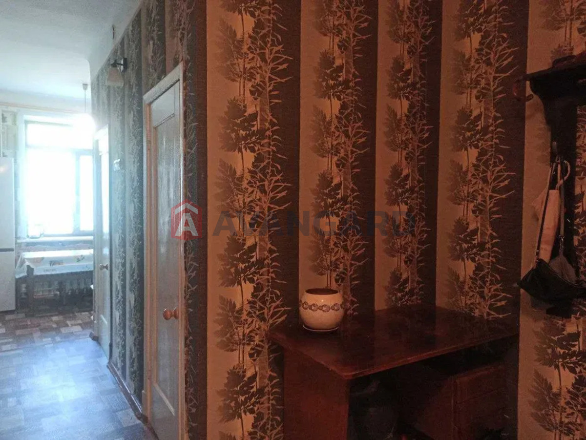 2 ��. ��������, 57/-/7 ��. �., 3/5 ������ ���� 10