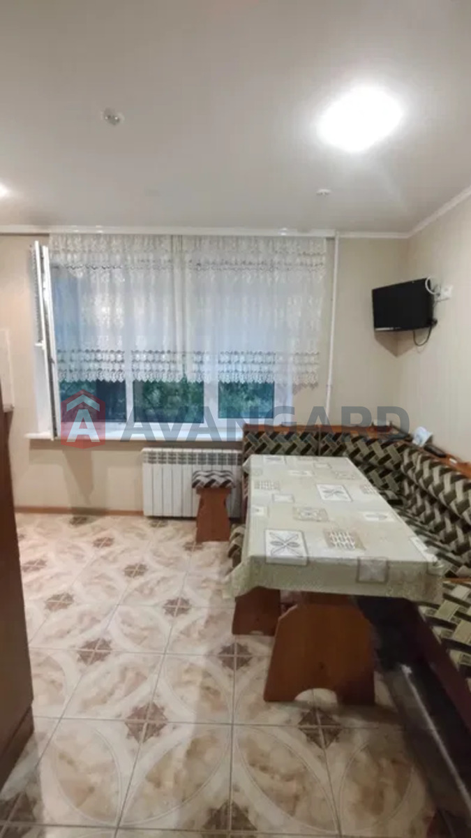 2 . , 50/-/9 . ., 4/9   3