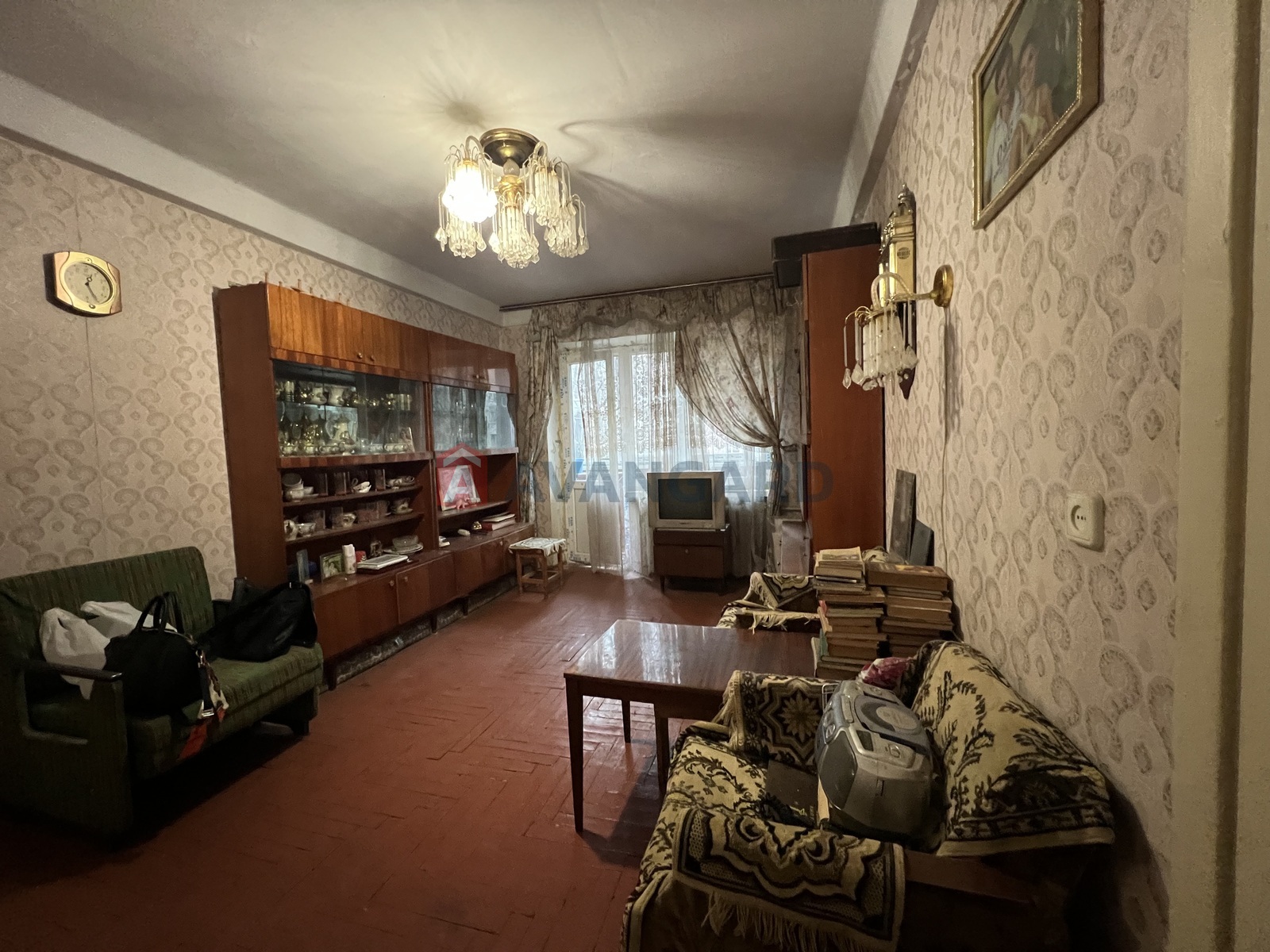 1 ����. ��������, 29/28/5 ��. �., 2/5 ���� ���� 6