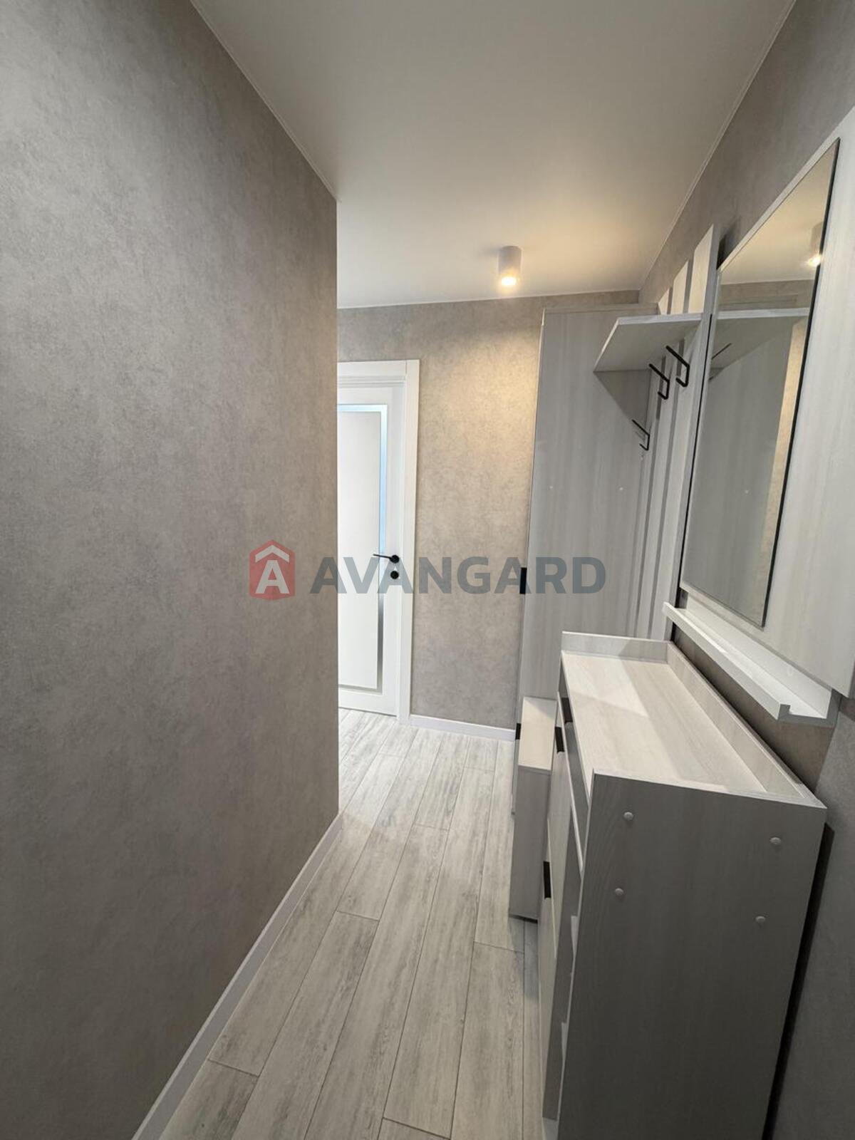 1 ����. ��������, 33/12/15 ��. �., 2/5 ���� ���� 9