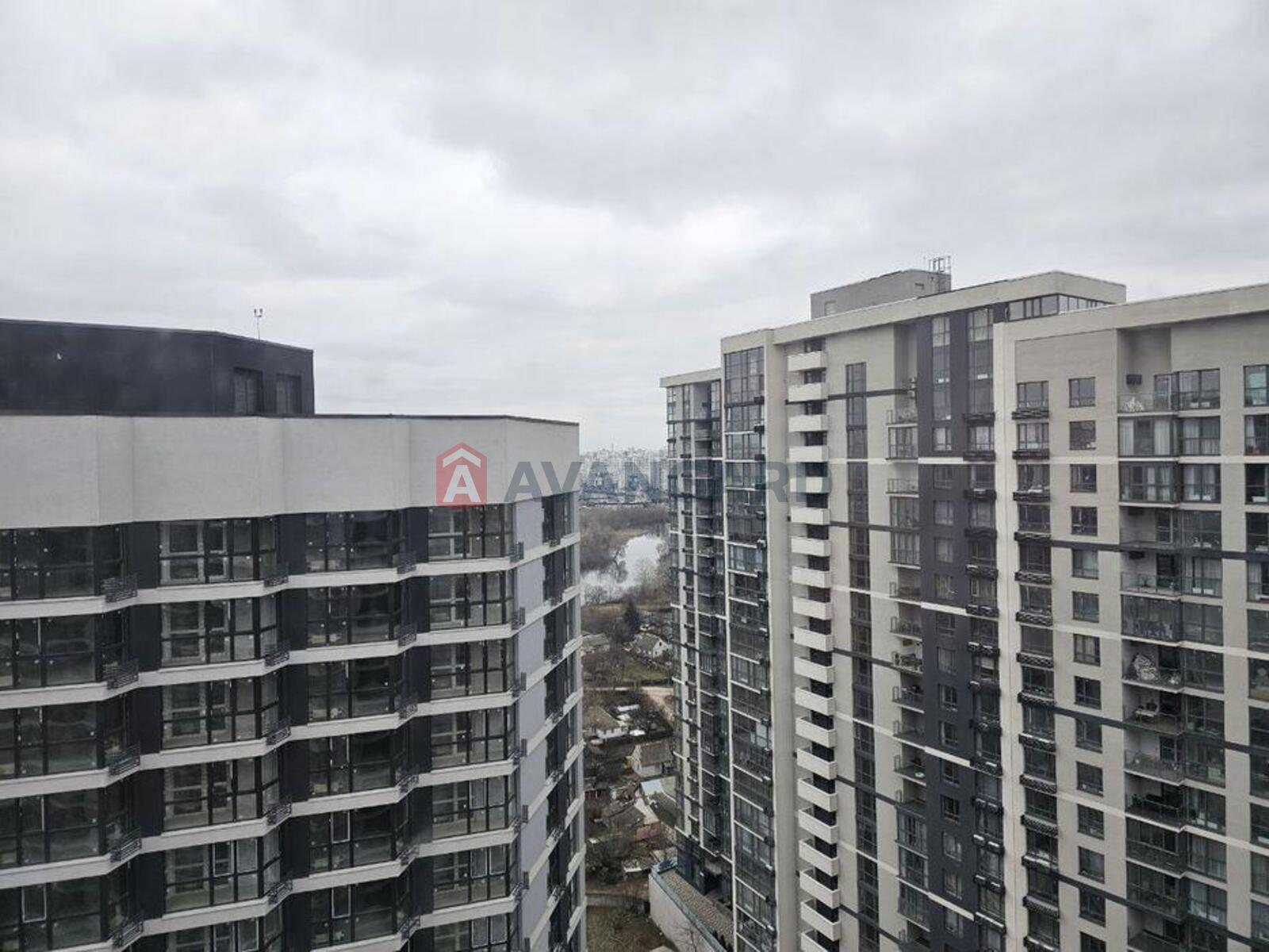 1 ��. ��������, 120/-/28 ��. �., 23/25 ������ ���� 8