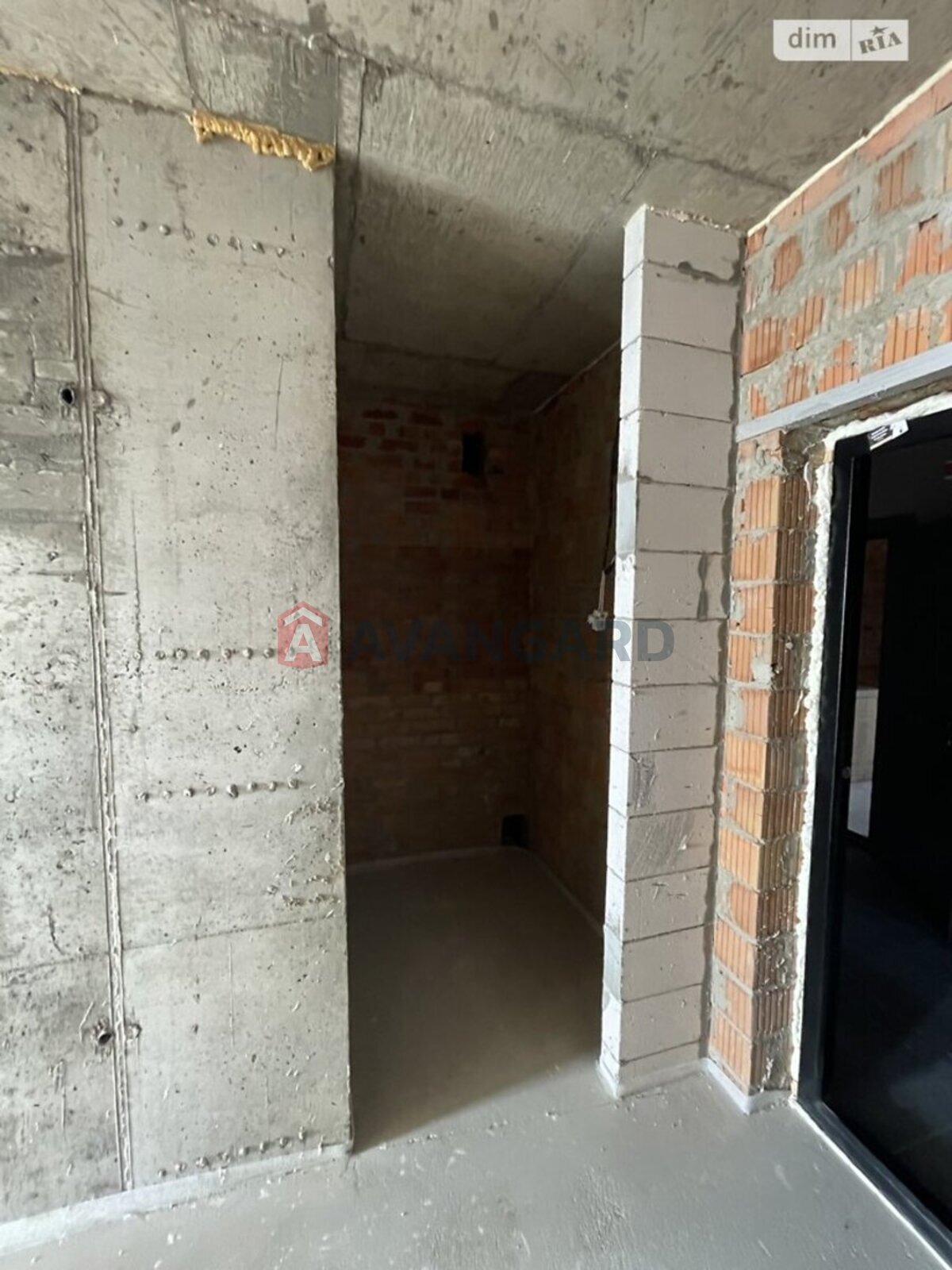 2 ��. ��������, 66/26/22 ��. �., 16/20 ������ ���� 9