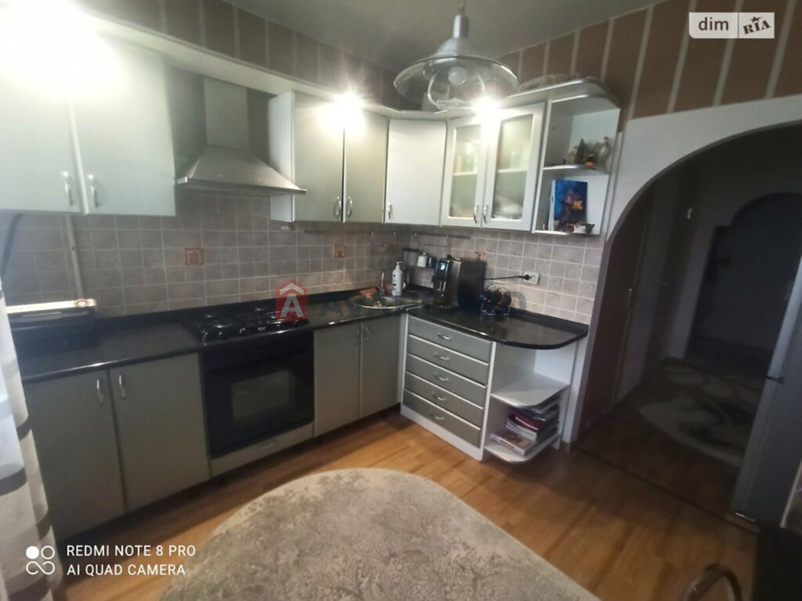 1 ��. ��������, 44/18/9 ��. �., 7/9 ������ ���� 1