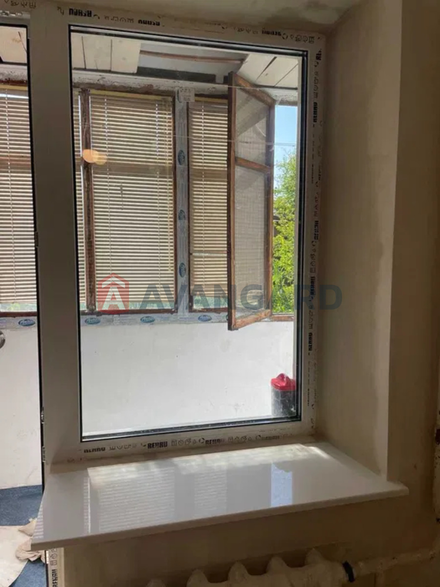 4 ��. ��������, 84/-/7 ��. �., 1/9 ������ ���� 6