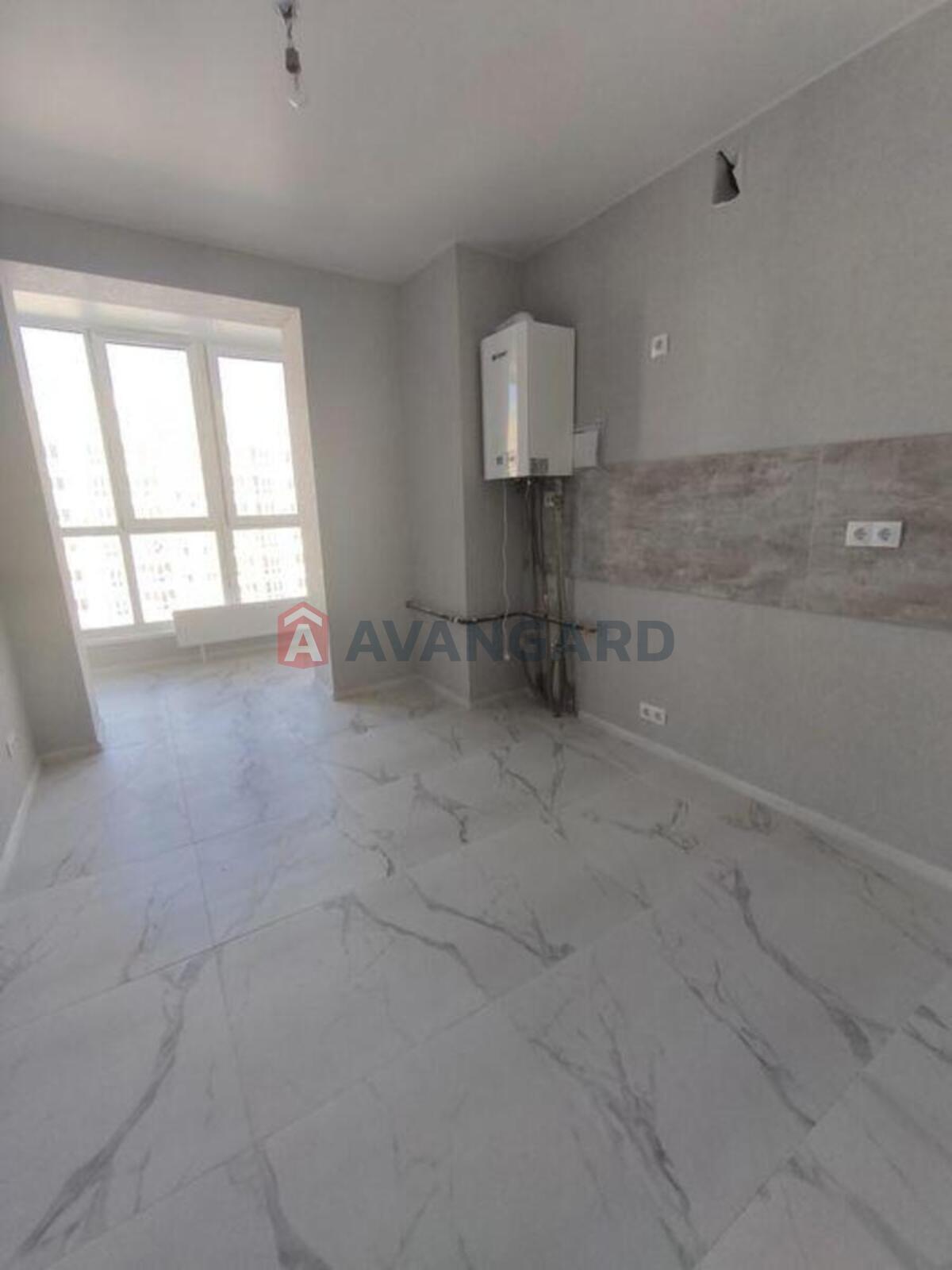 1 ��. ��������, 38/-/13 ��. �., 10/10 ������ ���� 5