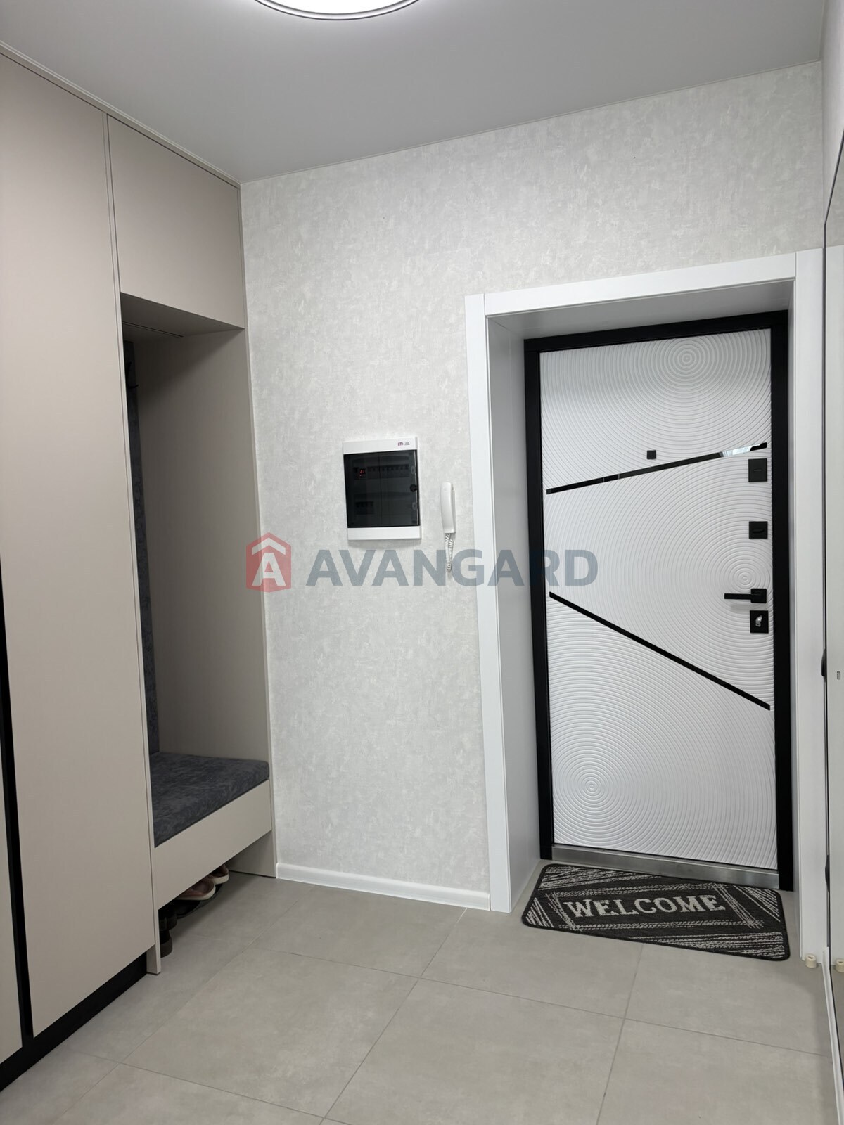 1 ��. ��������, 48,3/16,0/22,8 ��. �., 12/17 ������ ���� 4