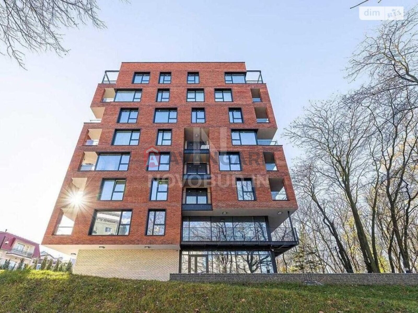 3 ��. ��������, 112/88/30 ��. �., 4/8 ������ ���� 2