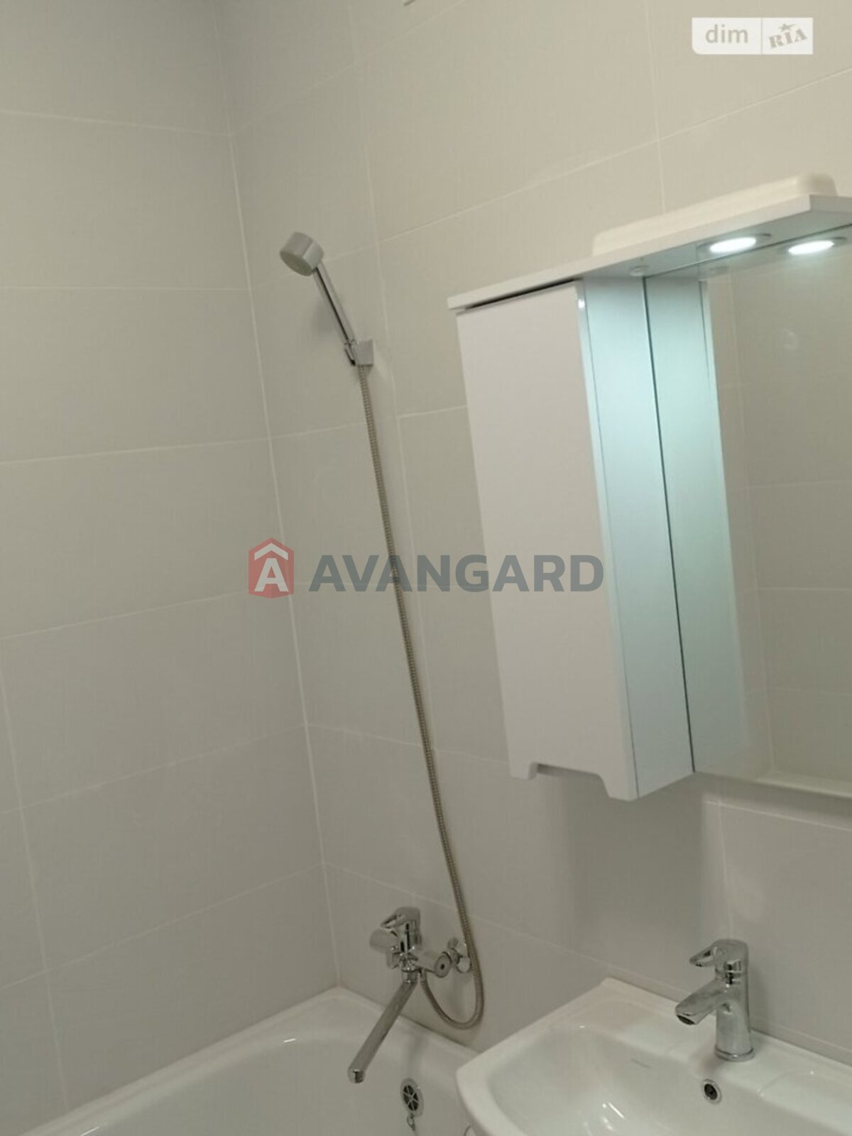 1 ��. ��������, 36/16/9 ��. �., 1/8 ������ ���� 12