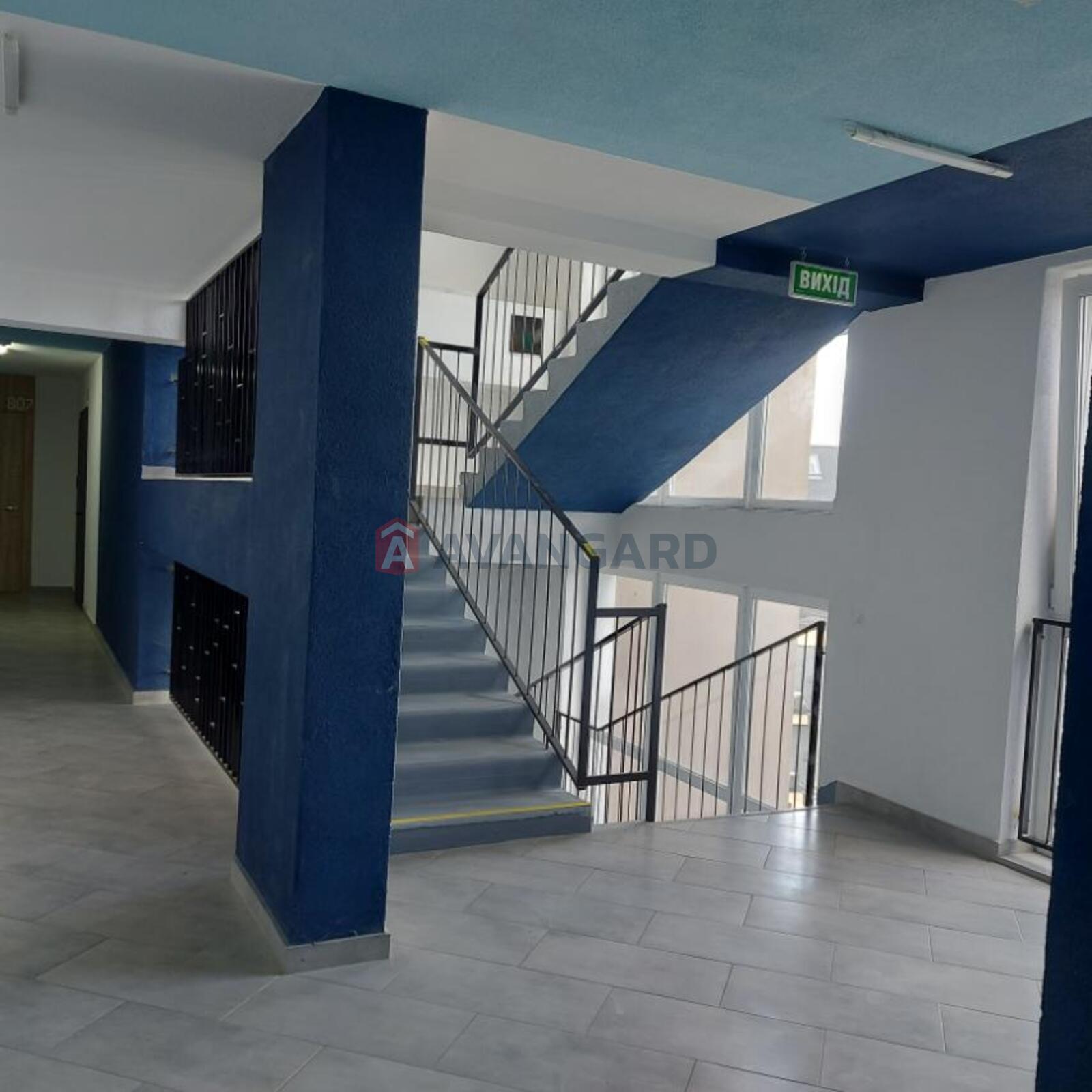 2 . , 78/-/32 . ., 8/8   20