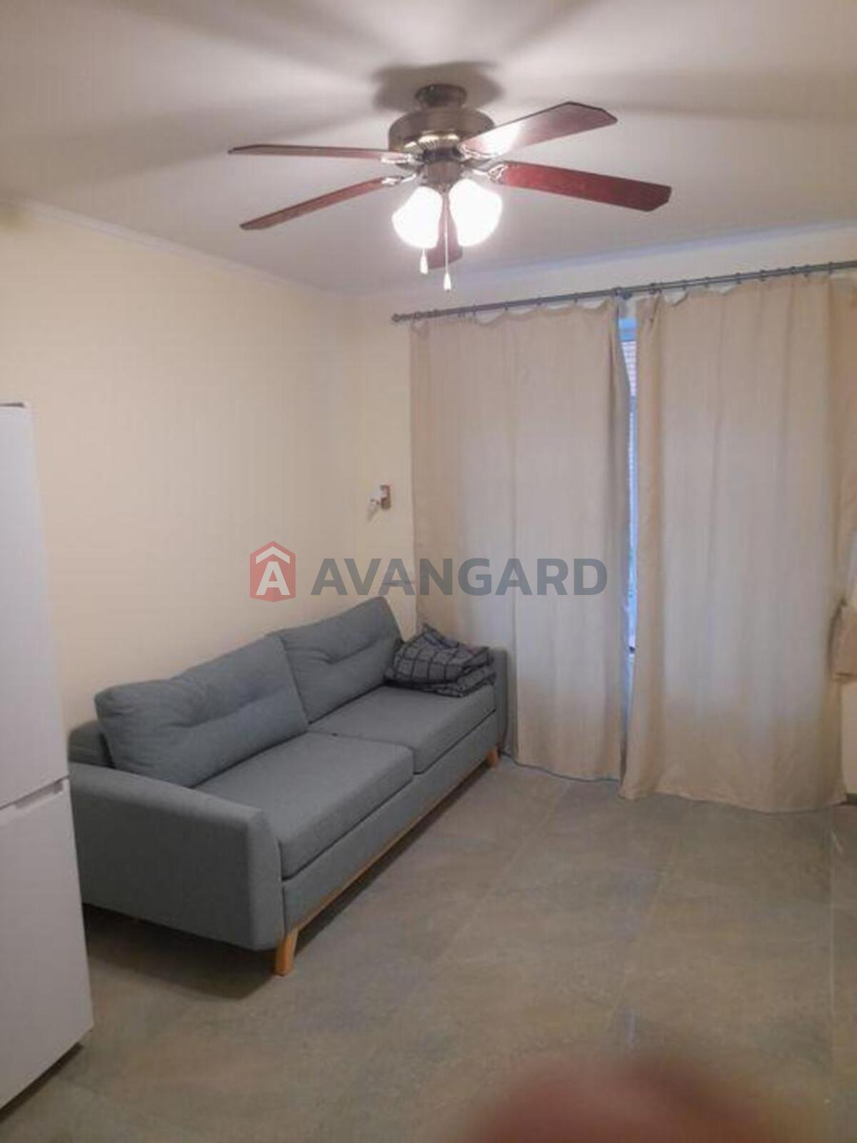 1 ��. ��������, 22/-/7 ��. �., 2/4 ������ ���� 19