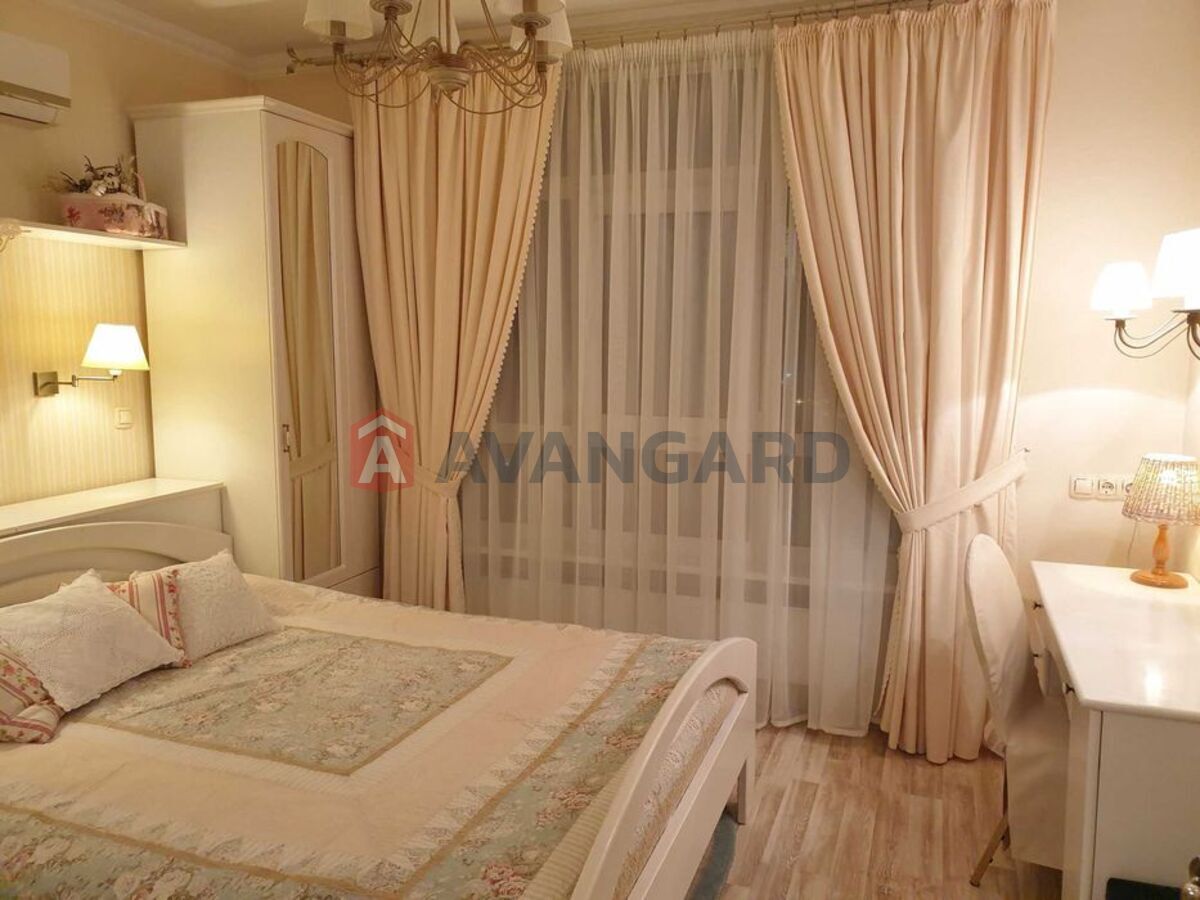 2 ����. ��������, 85/-/13 ��. �., 8/25 ���� ���� 1