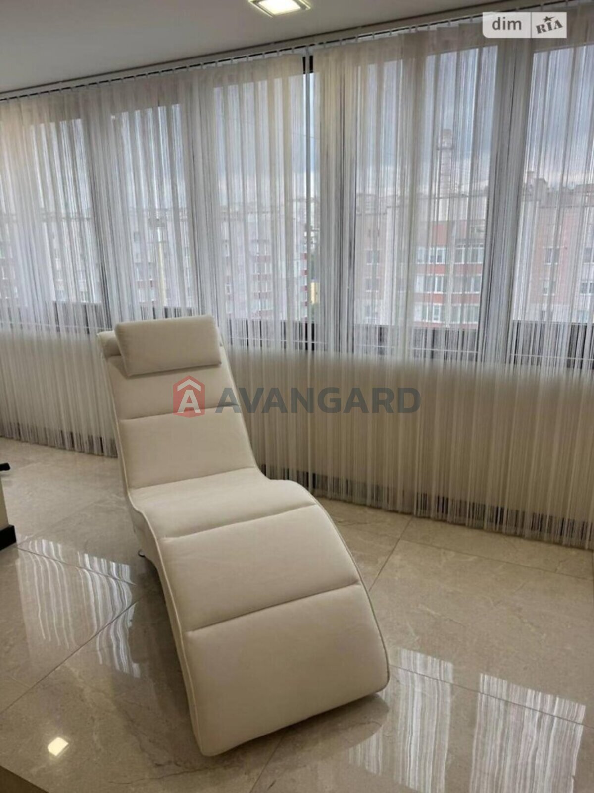 2 ��. ��������, 209/39/- ��. �., 9/10 ������ ���� 18