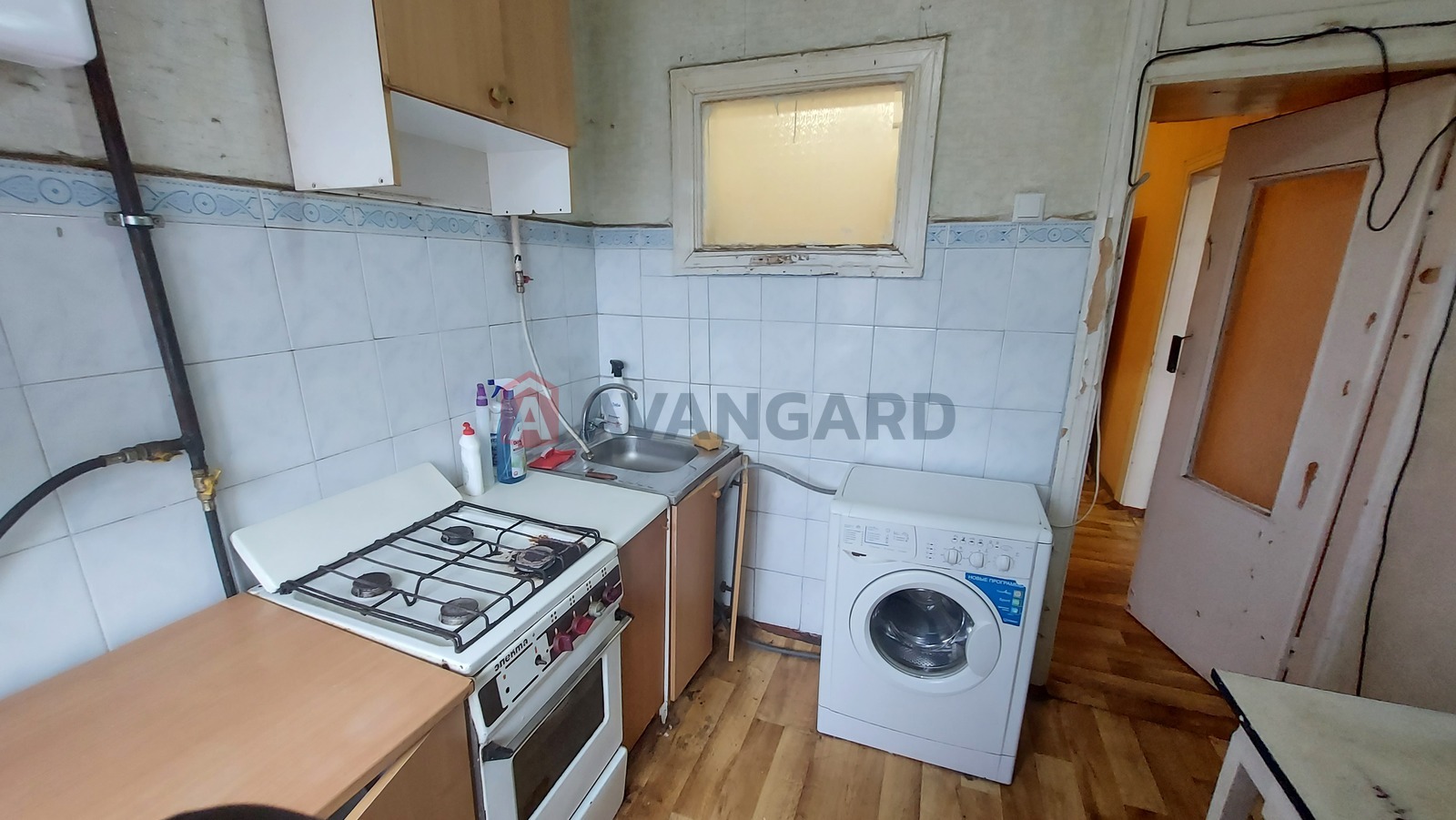 2 ����. ��������, 45/-/6 ��. �., 5/5 ���� ���� 3